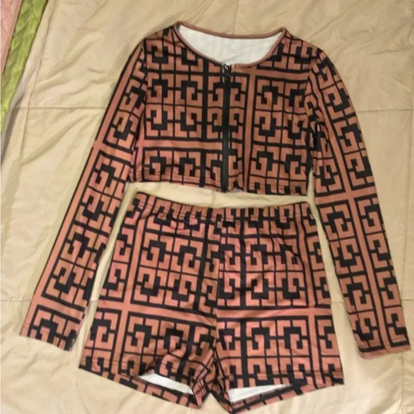 Geometric Patterned Two-Piece Set - Picture 2 of 8